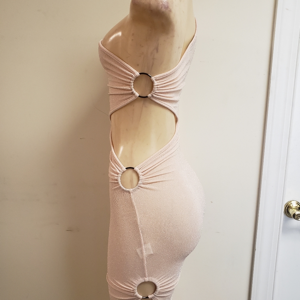 Pink bodycon dress